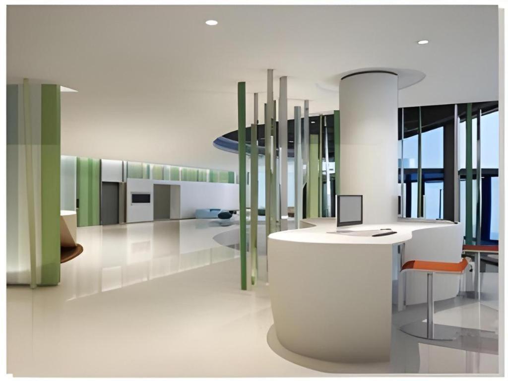 Holiday Inn Express Yangzhou City Center By Ihg Exterior photo